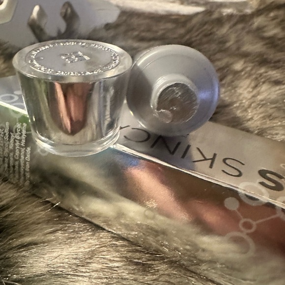 Instatox Serious Skincare - Picture 5 of 5